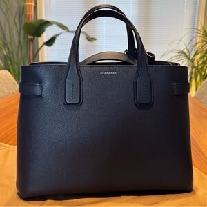 Derby Calfskin House Check Medium Banner Tote Ink Blue